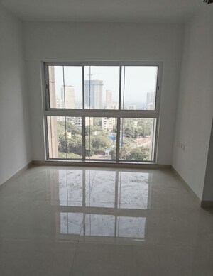 Room in 1.5 BHK Apartment at Runwal Forests, Kanjurmarg West – for Rent
