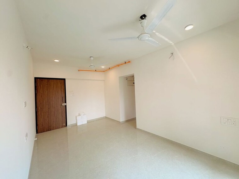 Room, runwal-forests 1.5 Bedroom 535 Sq.Ft. Apartment In Kanjurmarg West Mumbai 10794047