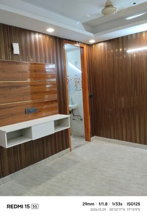 Room in 1 BHK Apartment at Panchsheel Vihar – for Rent