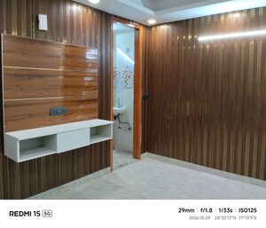 Room in 1 BHK Apartment at Panchsheel Vihar – for Rent