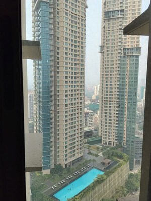 Bathroom in 2 BHK Apartment at Sheth Auris Bliss, Malad West – for Rent