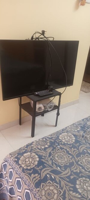 Bedroom in 1 BHK Apartment at Sunshine Willows, Ghansoli – for Rent