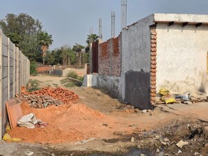  Plot – Exterior View View at Kulesara Noida - for Sale