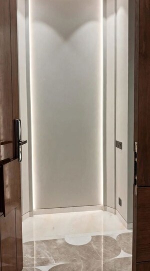 Building Lobby in 4 BHK Apartment at Jor Bagh – for Rent