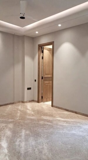 4 BHK Apartment For Rent in Jor Bagh