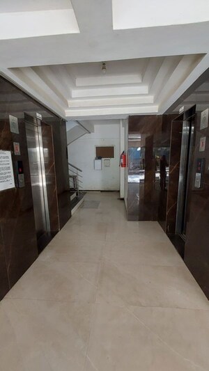   Apartment at Andheri West – for Sale