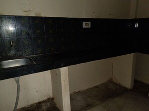 Kitchen in 1 BHK Builder Floor at Moti Nagar – for Rent