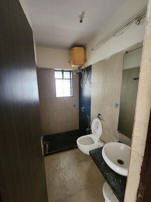 Bathroom in  Pg at Linking Road – for Rent