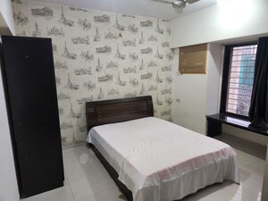  Pg For Rent in Linking Road