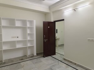 Room in 2 BHK Apartment at Moti Kalyan Apartments, Moti Nagar – for Rent