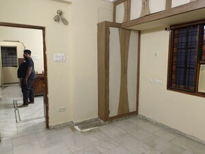 Room in 2 BHK Apartment at Manasa Mansion Moti Nagar, Moti Nagar – for Rent