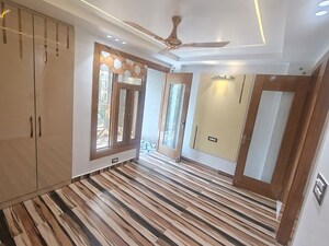 3 BHK Builder Floor For Sale in Indrapuram