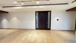 Room in 3.5 BHK Apartment at Mahindra Luminare, Sector 59 – for Rent