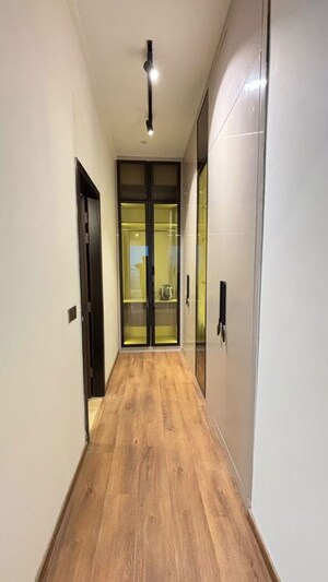 Building Lobby in 3.5 BHK Apartment at Mahindra Luminare, Sector 59 – for Rent