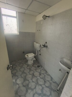 Bathroom in 3 BHK Apartment at Bedarwals Sixty Three Golf Drive, Sector 63 – for Rent