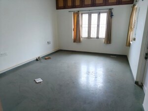 Room in 3 BHK Villa at Shivranjani – for Rent