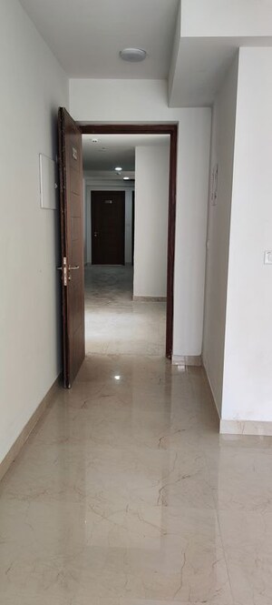 Building Lobby in 3 BHK Apartment at Hero Homes Gurgaon, Sector 104 – for Rent