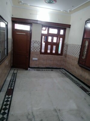 Room in 3 BHK Builder Floor at Surya Apartment Rajendra Nagar, Rajendra Nagar – for Rent
