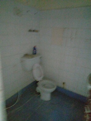 Bathroom in 3 BHK Builder Floor at Surya Apartment Rajendra Nagar, Rajendra Nagar – for Rent