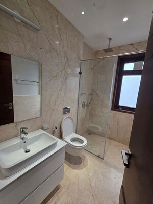 Bathroom in 4 BHK Villa at Chaithanya Samarth, Budigere Road – for Rent