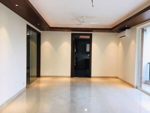 3 BHK Builder Floor For Sale in Defence Colony