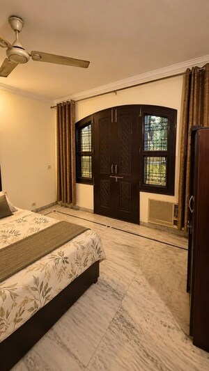 Bedroom in 4 BHK Apartment at SS Mayfield Gardens, Sector 51 – for Rent