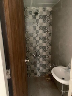 Bathroom in 1 BHK Apartment at Dosti Greater Thane, Kalher – for Rent
