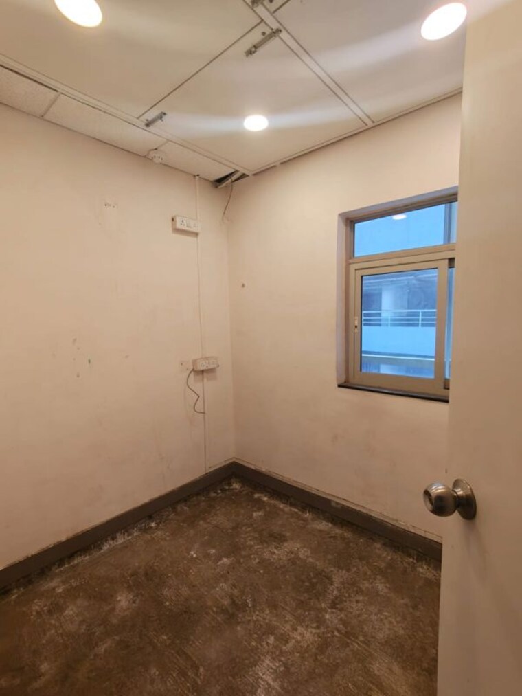 Room, raheja-xion Commercial Office Space 2123 Sq.Ft. In Byculla Mumbai 10794490
