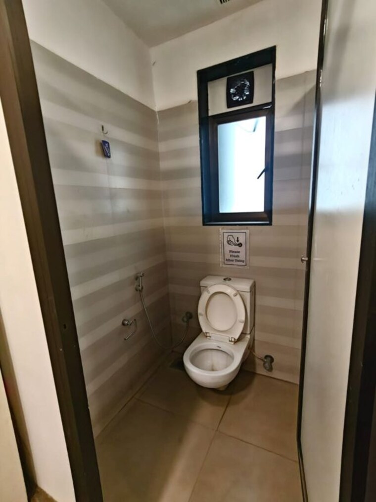 Bathroom, raheja-xion Commercial Office Space 2123 Sq.Ft. In Byculla Mumbai 10794490