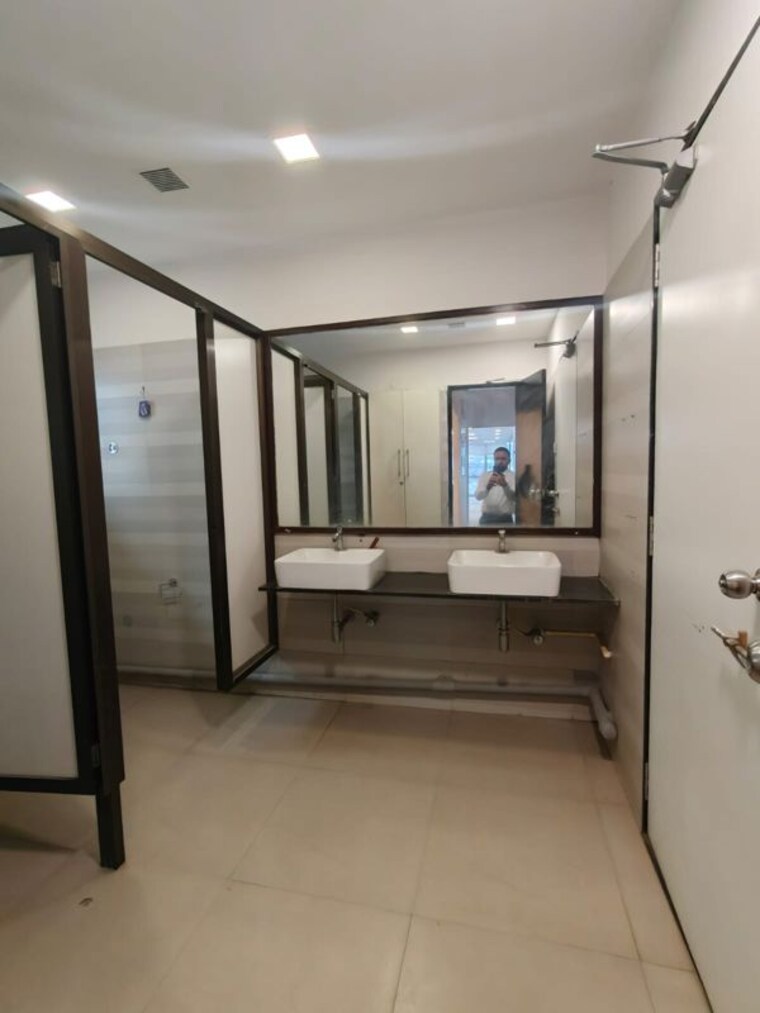 Team Area, raheja-xion Commercial Office Space 2123 Sq.Ft. In Byculla Mumbai 10794490