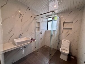 Bathroom in 3.5 BHK Builder Floor at Dona Paula – for Sale