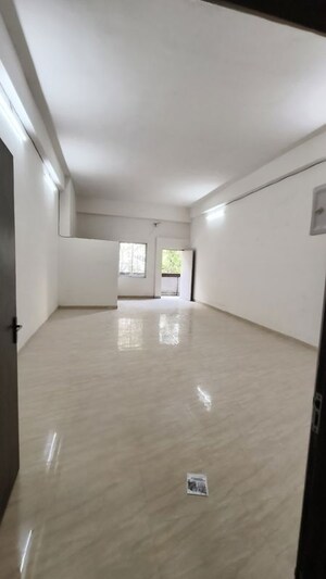 Room in  Office Space at Laxmi Business Park, Oshiwara – for Rent