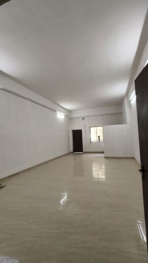 Room in  Office Space at Laxmi Business Park, Oshiwara – for Rent