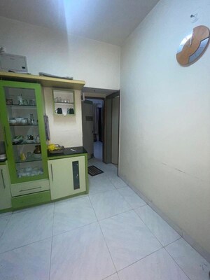 Room in 2 BHK Apartment at Dhavalgiri Apartment, Baner – for Rent