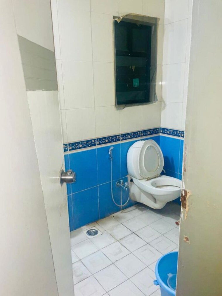 Bathroom, dhavalgiri-apartment 2 Bedroom 1200 Sq.Ft. Apartment In Baner Pune 10794534