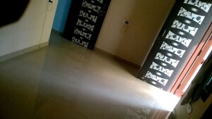 Room in 2 BHK Independent House at Sector 10a – for Rent