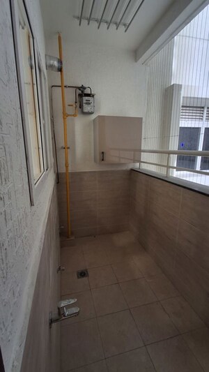 Bathroom in 3 BHK Apartment at Prestige Beverly Hills, Kokapet – for Rent