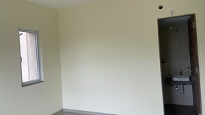 Room in 2 BHK Apartment at K Raheja Reserve, Mohammadwadi – for Rent