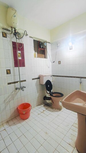Bathroom in 1 BHK Apartment at Ramesh Hermes Heritage Phase 2, Shastrinagar – for Rent