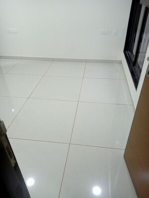 Furnished Amenities in 1 BHK Apartment at Chandak 34 Park Estate, Goregaon West – for Rent