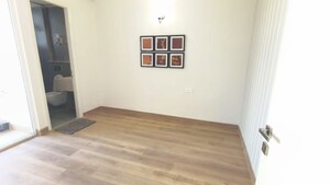 Room in 3 BHK Apartment at Signature Global City 92, Sector 92 – for Sale
