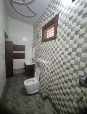 Bathroom in 3 BHK Builder Floor at Champa Estate, Mu 1 Greater Noida – for Rent