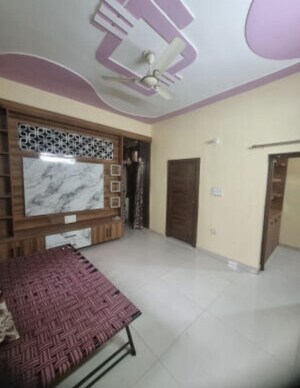 3 BHK Builder Floor For Rent in Champa Estate, Mu 1 Greater Noida