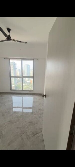 Room in 2 BHK Apartment at Shraddha Vardaan, Bhandup West – for Rent