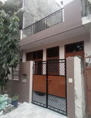 1 BHK Independent House For Rent in Shri Vinayaka Beta Plaza, Beta I Greater Noida