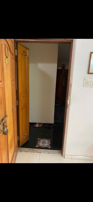 Bedroom in 1 BHK Apartment at Adarsh Nagar Society, Worli – for Rent