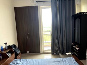 Room in 2 BHK Apartment at MGH Mulberry County, Sector 70 – for Rent