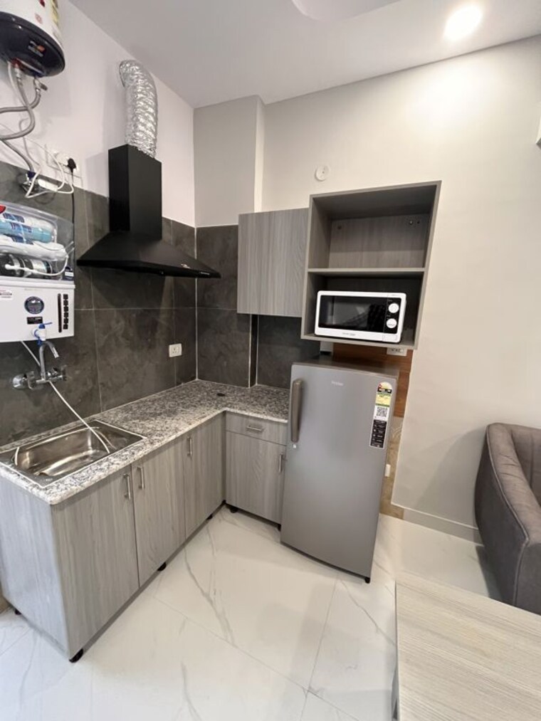 Team Area, sector 42 1 Bedroom 985 Sq.Ft. Builder Floor In Sector 42 Gurgaon 10794774
