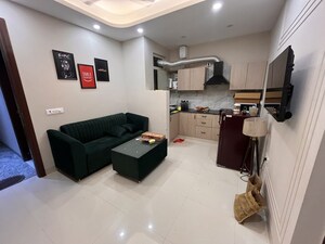 Team Area in 1 BHK Penthouse at Ansal Sushant Lok I, Sector 43 – for Rent