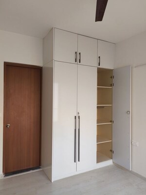Room in 2 BHK Apartment at Shapoorji Pallonji Joyville Gurgaon, Sector 102 – for Rent